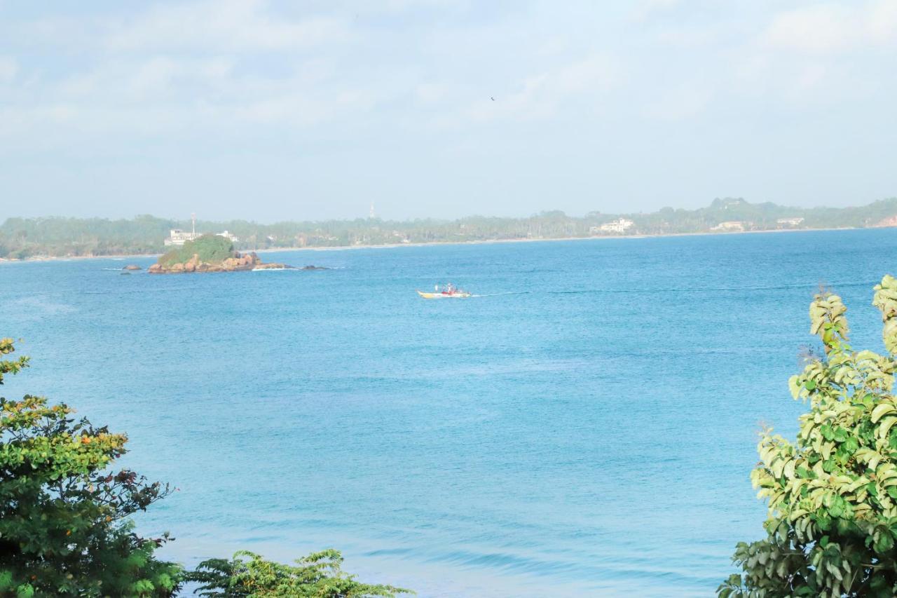 Htn Bay Resort ウェリガマ エクステリア 写真
